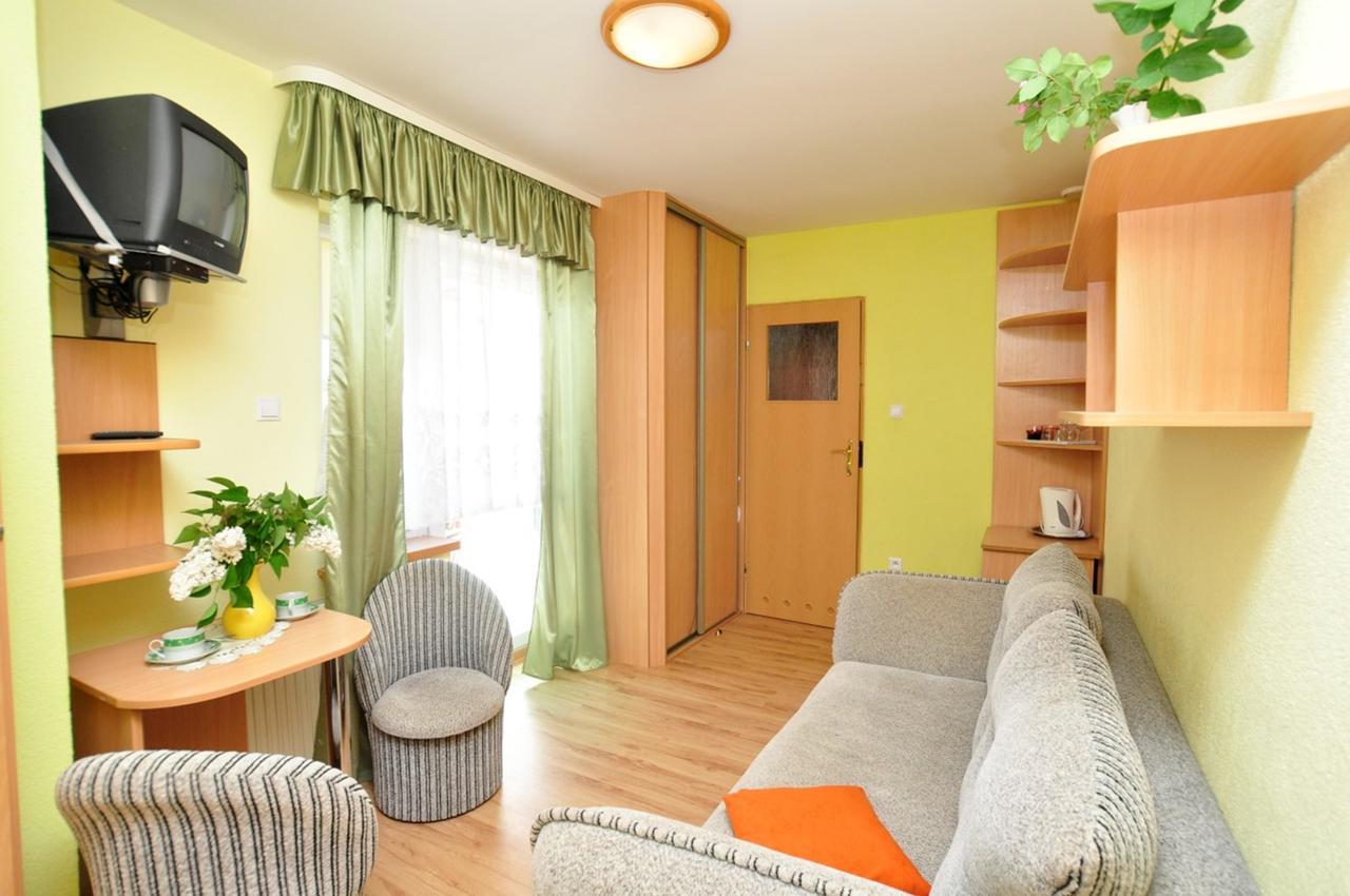Blekit Apartment Darlowko Exterior photo